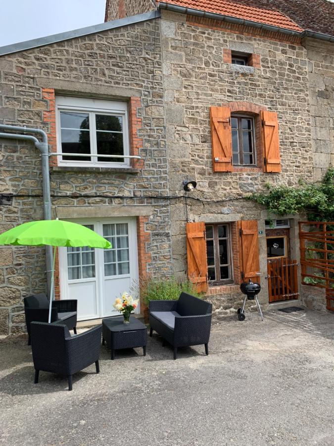 Doxie Cottage Saint-Chabrais Екстер'єр фото